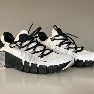 Nike Free Metcon 4 Women's Workout Shoes